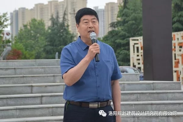 1525767731692381.jpg 640.webp (6).jpg