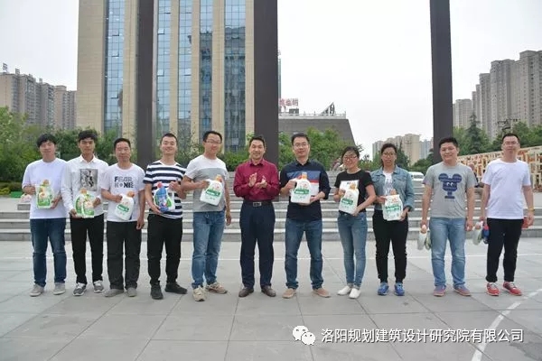 1525767916851340.jpg 640.webp (15).jpg