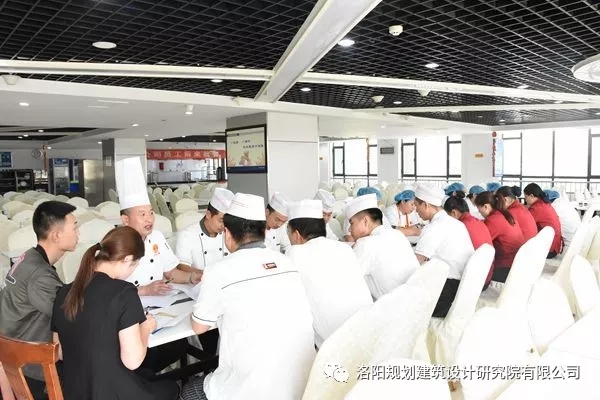 1537933247470122.jpg 640.webp (21).jpg