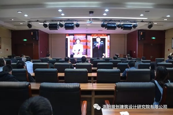 1572224761352645.jpg 640.webp (3).jpg