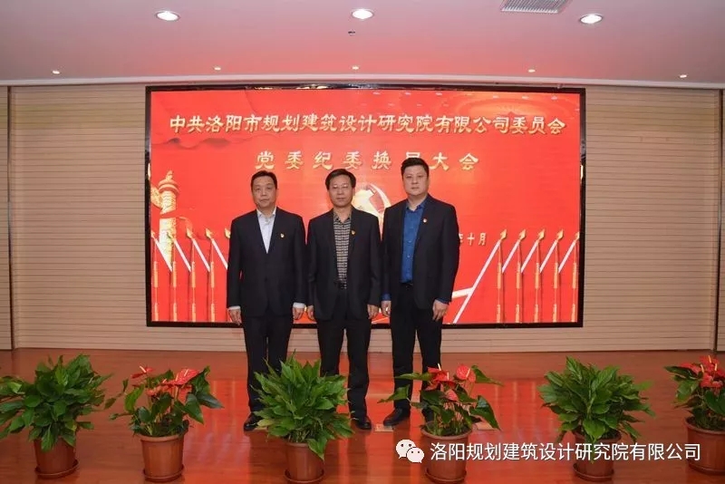 1572402787104519.jpg 640.webp (13).jpg