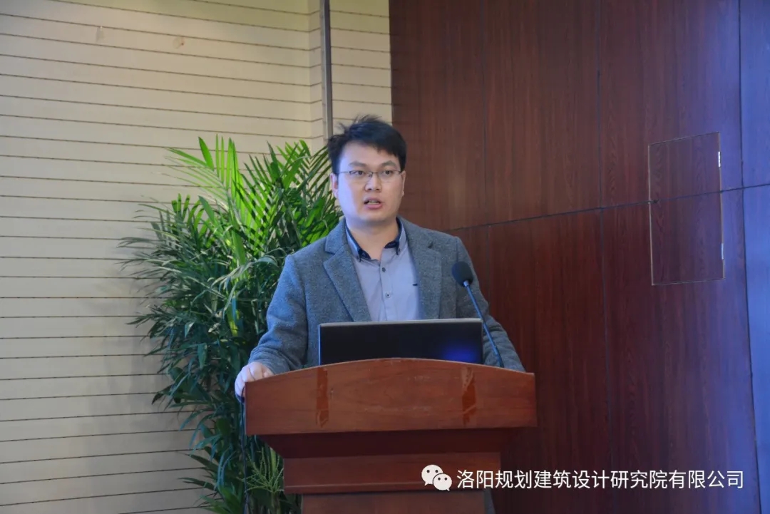 1586745295704817.jpg 1586745295704817.jpg