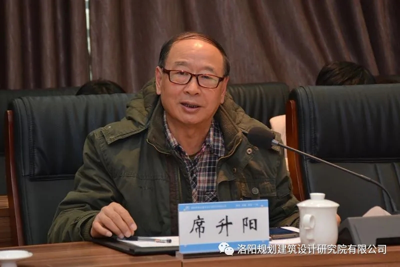 1586745333106680.jpg 640.webp (8).jpg